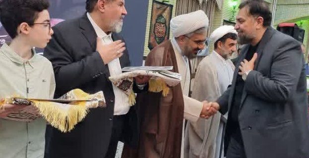 برگزاری یادواره ملی شهدای مداح کشور در دماوند/ رونمایی از «کتیبه روضه‌های خانگی» و کتاب «میراث بدر»