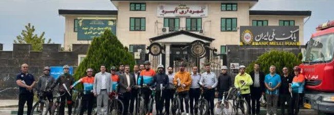 استقبال گرم مدیریت شهری آبسرد از «سفیران ایثار»/ دوچرخهسواران آتشنشان کاشانی در مسیر مشهدالرضا (ع) توقف کردند استقبال گرم مدیریت شهری آبسرد از «سفیران ایثار»/ دوچرخهسواران آتشنشان کاشانی در مسیر مشهدالرضا (ع) توقف کردند