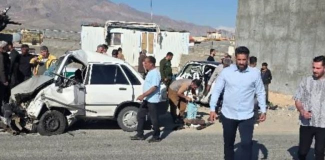 تصادف شدید پژو ۲۰۷ با پراید در جاده همند وادان بعد از سه راهی هاشمک