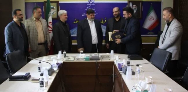مجتبی کریمی بهعنوان سرپرست جدید حراست و مشاور فرماندار شهرستان دماوند معرفی شد مجتبی کریمی بهعنوان سرپرست جدید حراست و مشاور فرماندار شهرستان دماوند معرفی شد