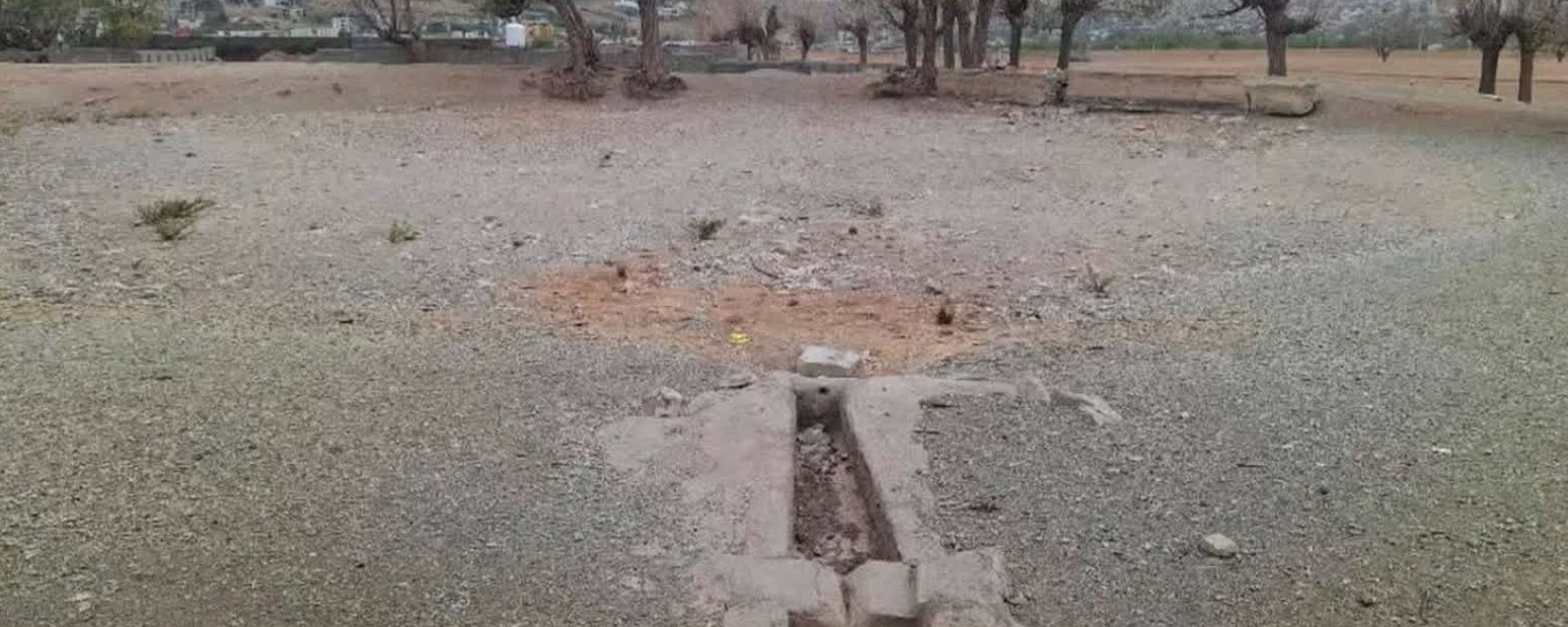 اصطلک‌ بالا دماوند در مسیر تبدیل شدن به روستایی متروکه/ قناتی که خشک شد و روستایی که در حال خالی از سکنه شدن است!