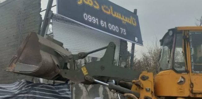 تخریب ۷ مورد ساختوساز غیرمجاز در اراضی کشاورزی منطقه همند وادان شهرستان دماوند با دستور قضایی تخریب ۷ مورد ساختوساز غیرمجاز در اراضی کشاورزی منطقه همند وادان شهرستان دماوند با دستور قضایی
