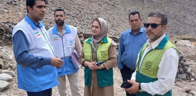 برگزاری برنامه آموزشی ترویجی بهداشت و مدیریت بیماری‌های دامی ویژه عشایر دشت لار