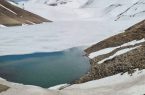 آغاز آبگیری دریاچه هویر دماوند پس از یک دوره خشکسالی شدید/ با پایداری سرمای ارتفاعات سطح دریاچه تار یخ‌زده باقی ماند