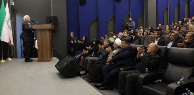 آیین بزرگداشت سالروز ثبت ملی شهر دماوند/ شبی برای روایت ۹۵ سال تاریخ/ دماوند، گذشتهاش را دوباره ورق زد آیین بزرگداشت سالروز ثبت ملی شهر دماوند/ شبی برای روایت ۹۵ سال تاریخ/ دماوند، گذشتهاش را دوباره ورق زد