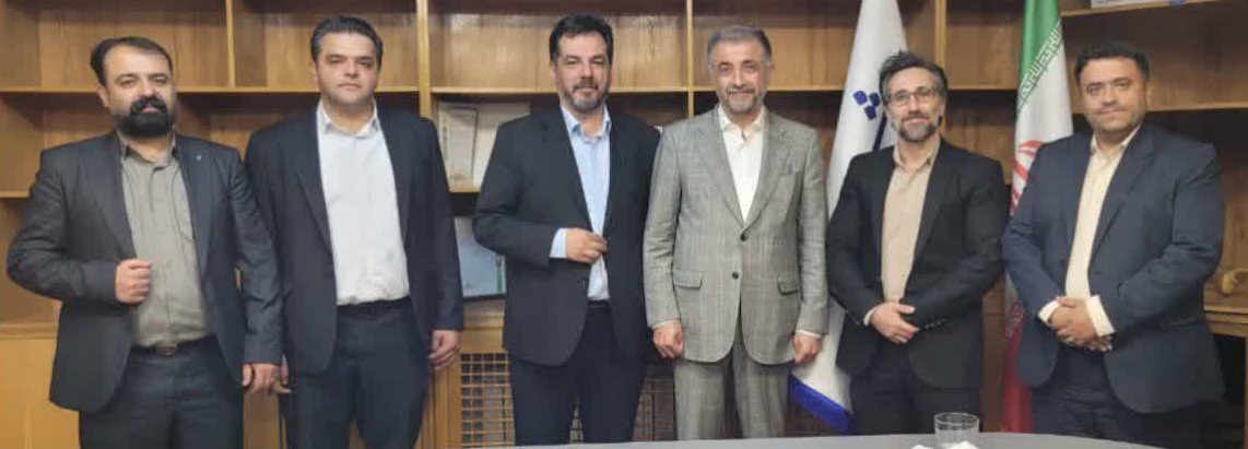 دیدار منتخبان اتاق اصناف دماوند با نماینده مجلس/ بررسی دغدغههای اقتصادی و چالشهای حوزه تعزیرات دیدار منتخبان اتاق اصناف دماوند با نماینده مجلس/ بررسی دغدغههای اقتصادی و چالشهای حوزه تعزیرات