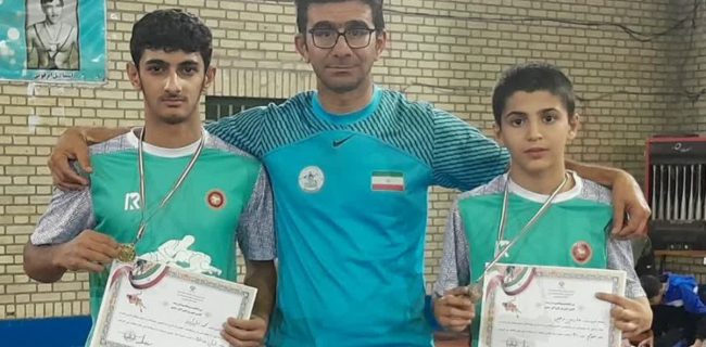 درخشش آکادمی سورنا با کسب یک طلا و یک برنز در مسابقات ده‌جانبه کشتی ری/ سومین جایگاه تیمی نونهالان دماوند پس از اسلامشهر و شهرری