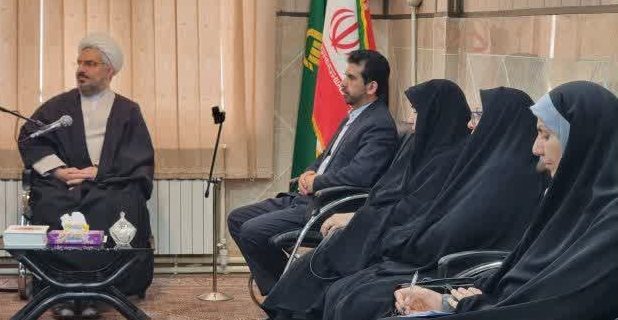 جلسه مربیان پرورشی مدارس شهرستان دماوند به مناسبت هفته امور تربیتی/ فتاح دماوندی: وظیفه مربیان پرورشی، هدایت و تربیت نسل آینده است جلسه مربیان پرورشی مدارس شهرستان دماوند به مناسبت هفته امور تربیتی/ فتاح دماوندی: وظیفه مربیان پرورشی، هدایت و تربیت نسل آینده است