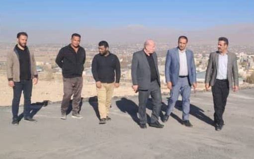 بازدید مدیران شهری آبسرد از روند بازسازی پد هلیکوپتر/ تأکید بر اهمیت زیرساخت‌های امدادی و استانداردهای ایمنی شهروندان