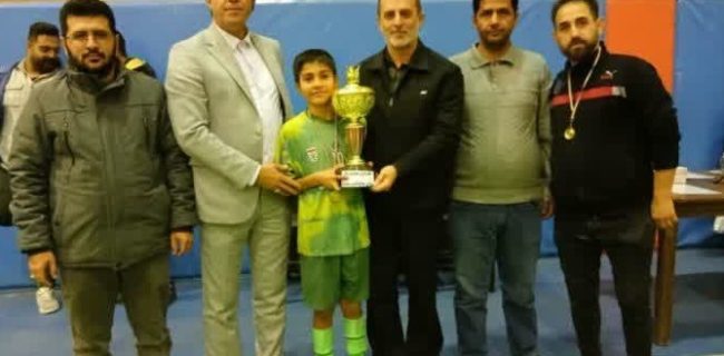 مسابقات فوتسال به مناسبت دهه مقاومت و یادبود شهید حاج قاسم سلیمانی در دماوند