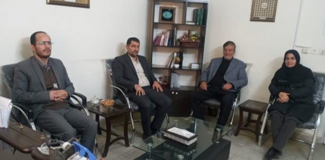 دیدار صمیمانه رئیس اداره بهزیستی شهرستان دماوند با مدیرعامل انجمن حمایت از زندانیان شهرستان دماوند/ تاکید بر ارائه خدمت به جامعه هدف در جهت کنترل و کاهش آسیب‌های اجتماعی