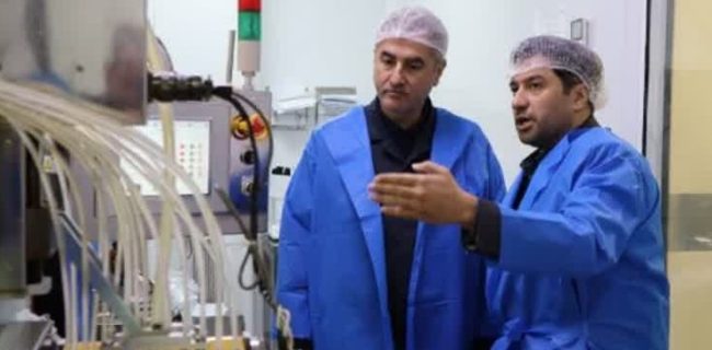 بازدید اعضای ستاد تسهیل و رفع موانع تولید شهرستان دماوند از مجموعه صنعتی تولید دارویی امید پارسینا/ درخواست رفع موانع تخصیص تسهیلات جدید برای طرح توسعه و واردات بازدید اعضای ستاد تسهیل و رفع موانع تولید شهرستان دماوند از مجموعه صنعتی تولید دارویی امید پارسینا/ درخواست رفع موانع تخصیص تسهیلات جدید برای طرح توسعه و واردات