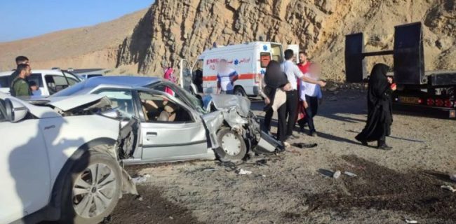 حادثه بر خورد ۲ دستگاه خودرو سواری در محور هراز ۶ مصدوم بر جای گذاشت/ امدادرسانی به حادثه‌دیدگان توسط هلال احمر و اورژانس