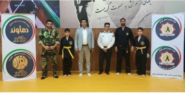 تمرین مشترک دفاع شخصی کاران دماوند و رودهن به میزبانی باشگاه ولیعصر گیلاوند