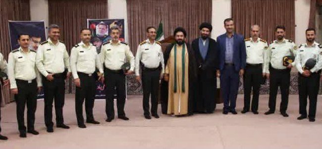 تقدیر امام جمعه بخش رودهن از فرمانده انتظامی شهرستان دماوند به‌مناسبت گرامیداشت هفته فراجا/ حجت‌الاسلام حسینی: نیروی انتظامی نیرویی هوشمند، خداباور و با اراده الهی و خدمتگزار مردم است