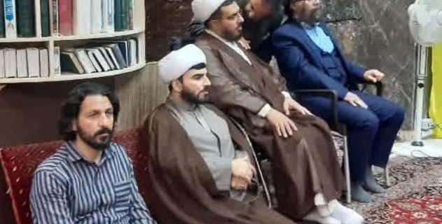 محفل شعر آیینی شهادت شعر در مسجد جامع شهر دماوند به مناسبت آغاز هفته دفاع مقدس و ولادت با سعادت پیامبر اکرم(ص) و امام صادق(ع)