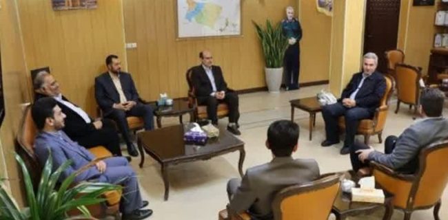 دیدار رئیس جدید دانشگاه آزاد اسلامی واحد دماوند با فرماندار شهرستان دماوند/ ارتقای علمی دانشگاه آزاد با استفاده از تجربه و توان علمی معاونین و اساتید دانشگاهی