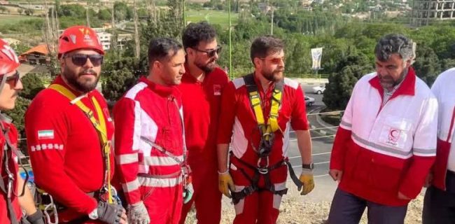 برپایی نمایشگاه امدادی و فرهنگی در دماوند به‌ مناسبت گرامیداشت هفته هلال‌ احمر