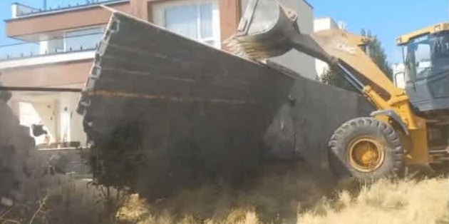 مقابله با ساخت‌وسازهای غیرمجاز در اراضی کشاورزی شهرستان دماوند/ قلع و قمع ۱۰۰ فقره ساخت‌وساز غیرمجاز در منطقه‌ جابان