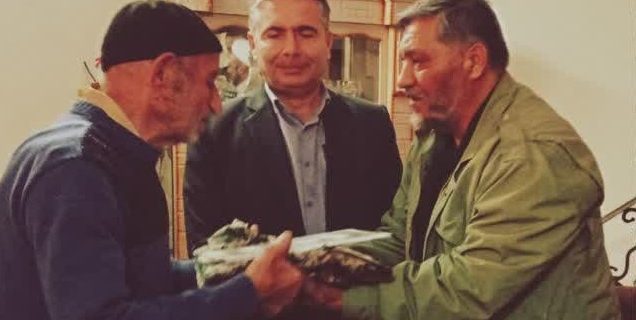 دیدار با ایثارگر محمد آقاجانی به مناسبت چهل و ششمین سالگرد پیروزی انقلاب اسلامی در شهر کیلان