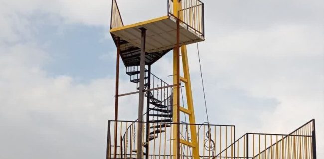 راهاندازی طولانیترین زیپ لاین استان تهران در مزرعه گردشگری خورشید شهرستان دماوند راهاندازی طولانیترین زیپ لاین استان تهران در مزرعه گردشگری خورشید شهرستان دماوند