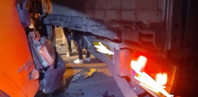 تصادف کامیونت ایسوزو با کشنده تریلی در محور تهران – فیروزکوه محدوده جابان یک مصدوم برجای گذاشت