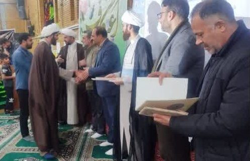 حضور بخشدار رودهن در مراسم معنوی اعتکاف مسجد مهرآباد