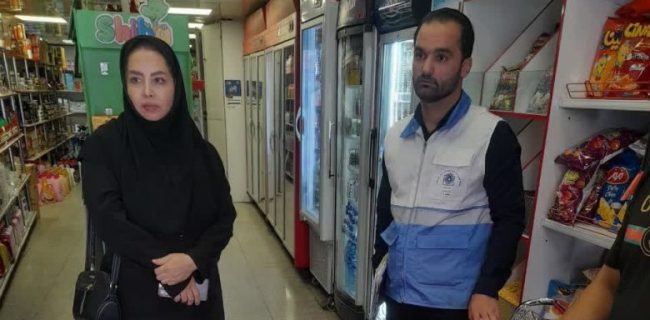 نظارت‌های بهداشتی از مراکز تهیه، توزیع و فروش مواد غذایی در شهر رودهن