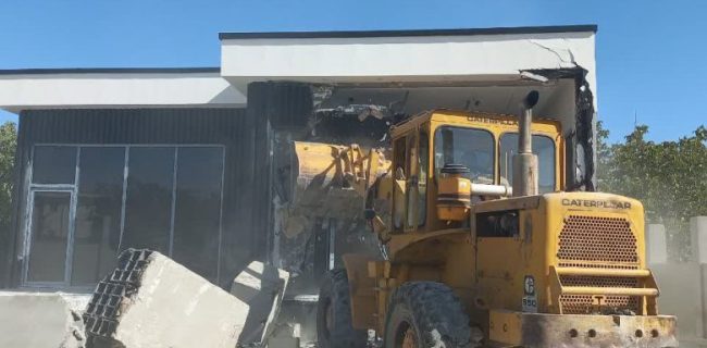 مقابله با ساخت‌وسازهای غیرمجاز در اراضی کشاورزی شهرستان دماوند/ قلع و قمع ۲۳ فقره ساخت‌وساز غیرمجاز در منطقه‌ همند وادان