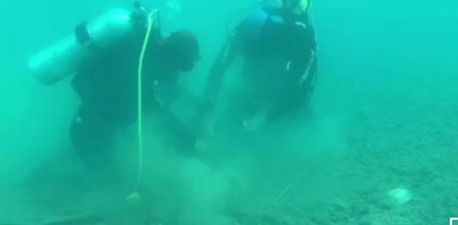 پاکسازی و جمعآوری زبالههای داخل اثر طبیعی ملی دریاچه تار با همکاری محیطبانان دماوند و تیم غواصی عملیات ویژه صابرین پاکسازی و جمعآوری زبالههای داخل اثر طبیعی ملی دریاچه تار با همکاری محیطبانان دماوند و تیم غواصی عملیات ویژه صابرین