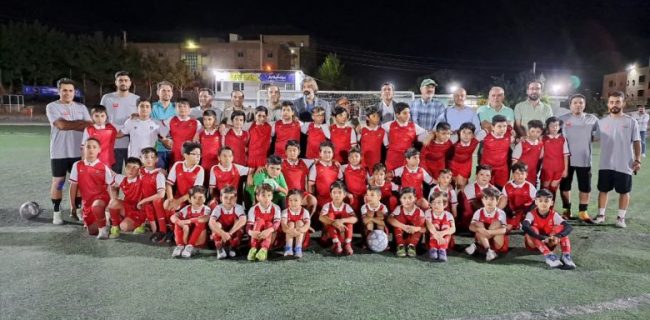 بررسی روند فعالیت‌های آموزشی مدرسه فوتبال پرسپولیس دماوند/ لزوم فراهم‌سازی زیرساخت‌های مناسب برای پرورش نسل جدیدی از ورزشکاران