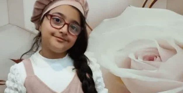 کتاب خوشحالترین مادربزرگ اثر کوچکترین نویسنده استان تهران به چاپ رسید کتاب خوشحالترین مادربزرگ اثر کوچکترین نویسنده استان تهران به چاپ رسید