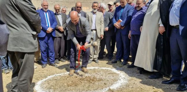 آیین واگذاری شهرک صنفی شهید بهنام و گلنگ‌زنی ساختمان پایگاه بسیج اصناف شهید جوادی در منطقه سرهار شهر دماوند