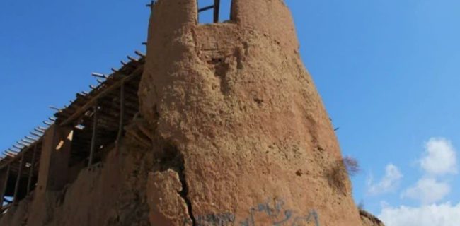 توضیحات رئیس شورای اسلامی شهر کیلان در رابطه با پیگیری طرح مرمت و بازسازی قلعه تاریخی محله کوهان توضیحات رئیس شورای اسلامی شهر کیلان در رابطه با پیگیری طرح مرمت و بازسازی قلعه تاریخی محله کوهان