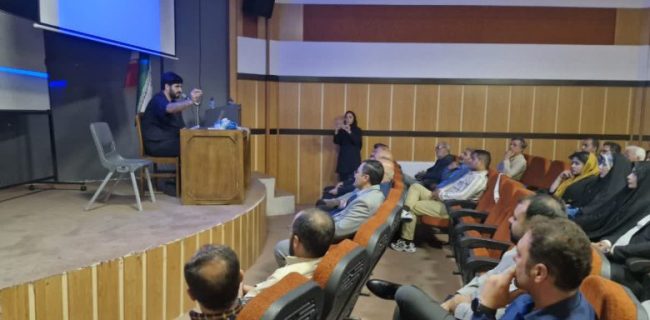 نشست هماندیشی و آموزشی سامانه نوين اصناف همراه با ابلاغ و تشریح قوانین جدید نظام صنفی در شهرستان دماوند نشست هماندیشی و آموزشی سامانه نوین اصناف همراه با ابلاغ و تشریح قوانین جدید نظام صنفی در شهرستان دماوند