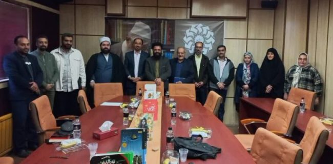 نشست ویژه «گَعده امین» در کتابخانه عمومی کوثر شهرستان دماوند به مناسبت هفته کتاب و کتابخوانی