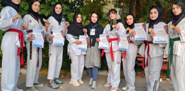 درخشش دختران آکادمی امیران از شهرستان دماوند در مسابقات آزاد تکواندو باشگاه‌های استان تهران به میزبانی شهرستان ورامین