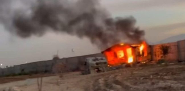 حریق یک کانکس نگهبانی در روستای اسلامآباد دماوند حریق یک کانکس نگهبانی در روستای اسلامآباد دماوند