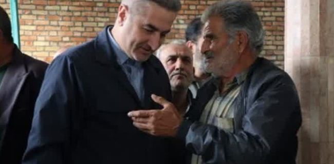 دیدار چهره به چهره مسئولان شهرستان دماوند با اهالی روستاهای گرمابسرد، سرخده و مغانک/ فرماندار دماوند: ۱۱ پروژه عمرانی سه روستای بخش مرکزی دماوند تکمیل شد/ افتتاح مدرسه روستای سرخده در سال تحصیلی آینده