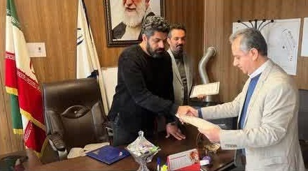 مراسم تجلیل از رانندگان نمونه تاکسی شهر رودهن به مناسبت هفته حمل و نقل