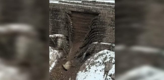 خطر ریزش بیخ گوش جاده هراز/ راهداری استان تهران: هیچ مشکلی در این قسمت وجود ندارد و جاده در حال ریزش نیست