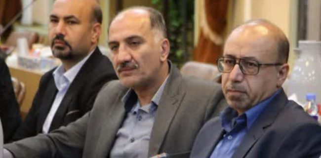 تحقق شعار سال با جذب سرمایهگذاران شرکتهای دانشبنیان در شهرستان دماوند/ در فروشگاههای زنجیرهای کمبود روغن مایع نداشتیم/ برخی از واحدهای خرده فروشی با کمبود روغن مواجه بودند/ صدور جریمه بیش از ۲ میلیارد ریالی و تشکیل ۱۴۷ فقره پرونده تخلف در شهرستان دماوند تحقق شعار سال با جذب سرمایهگذاران شرکتهای دانشبنیان در شهرستان دماوند/ در فروشگاههای زنجیرهای کمبود روغن مایع نداشتیم/ برخی از واحدهای خرده فروشی با کمبود روغن مواجه بودند/ صدور جریمه بیش از ۲ میلیارد ریالی و تشکیل ۱۴۷ فقره پرونده تخلف در شهرستان دماوند