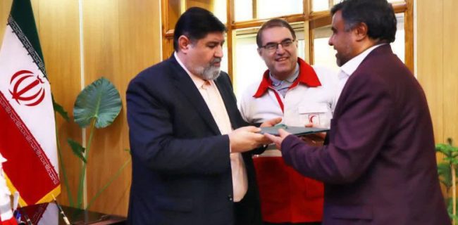 برگزاری آیین تودیع و معارفه سرپرست جمعیت هلال احمر دماوند/ علی کاظم‌زاده سرپرست جمعیت هلال‌احمر دماوند شد