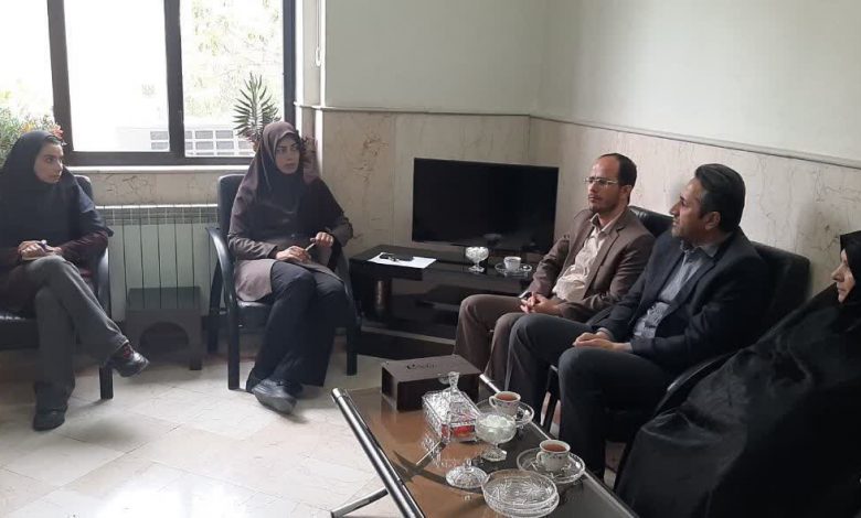 دیدار مسئولین فنی حرفه‌ای با رئیس اداره بهزیستی شهرستان دماوند/ تاکید بر رفع نیازها و آموزش‌دهی پرسنل و جامعه هدف سازمان بهزیستی
