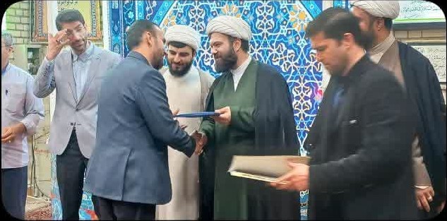 مراسم اختتامیه کلاس های دارالقرآن منطقه آبسرد مراسم اختتامیه کلاس های دارالقرآن منطقه آبسرد