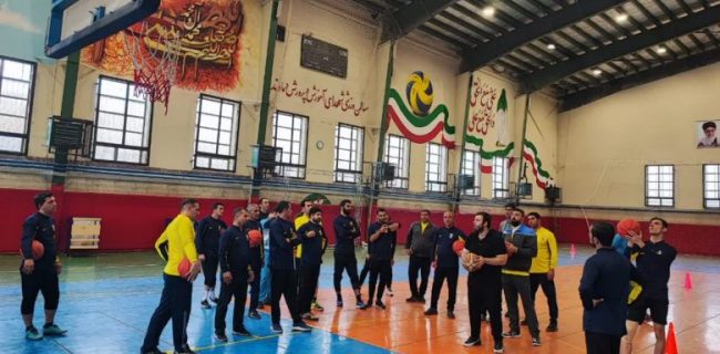 برگزاری دوره توانمندسازی دبیران تربیتبدنی شرق استان تهران به میزبانی دماوند برگزاری دوره توانمندسازی دبیران تربیتبدنی شرق استان تهران به میزبانی دماوند