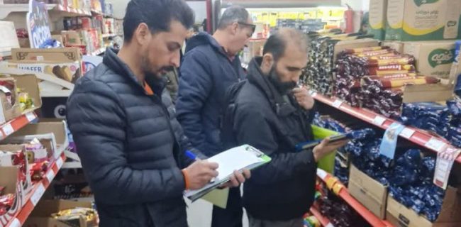 طرح ویژه مشترک نظارت بر بازار با همکاری دستگاه‌های اجرایی و نظارتی بر واحدهای صنفی شهرستان دماوند/ پرونده ۳ واحد فروشگاهی به اداره تعزیرات حکومتی دماوند ارجاع داده شد