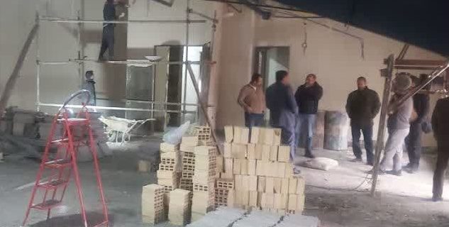 بازدید مسئولان شهری آبسرد از روند اجرای سوله مدیریت بحران / تأکید بر توسعه زیرساخت‌های ورزشی