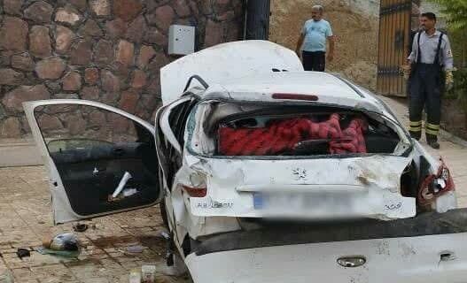 سقوط خودرو سواری پژو ۲۰۶ به داخل منزل مسکونی در محور کیلان ـ ایوانکی/ ۶ مصدوم راهی بیمارستان شدند