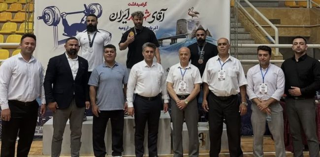 ورزشکار دماوندی قهرمان پرسسینه کشور شد ورزشکار دماوندی قهرمان پرسسینه کشور شد